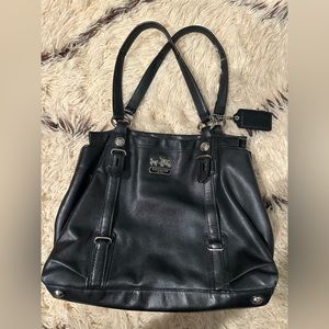 COACH Black Madison Mia Soft LEATHER TOTE W/Purple Lining.  Gently used